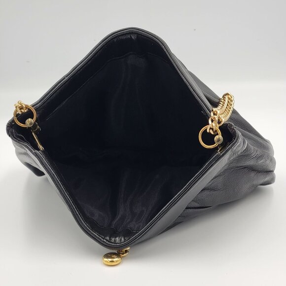 Vintage Black Leather Clutch Purse With Gold Chain Strap & Snap Closure By Ande - Picture 2 of 16